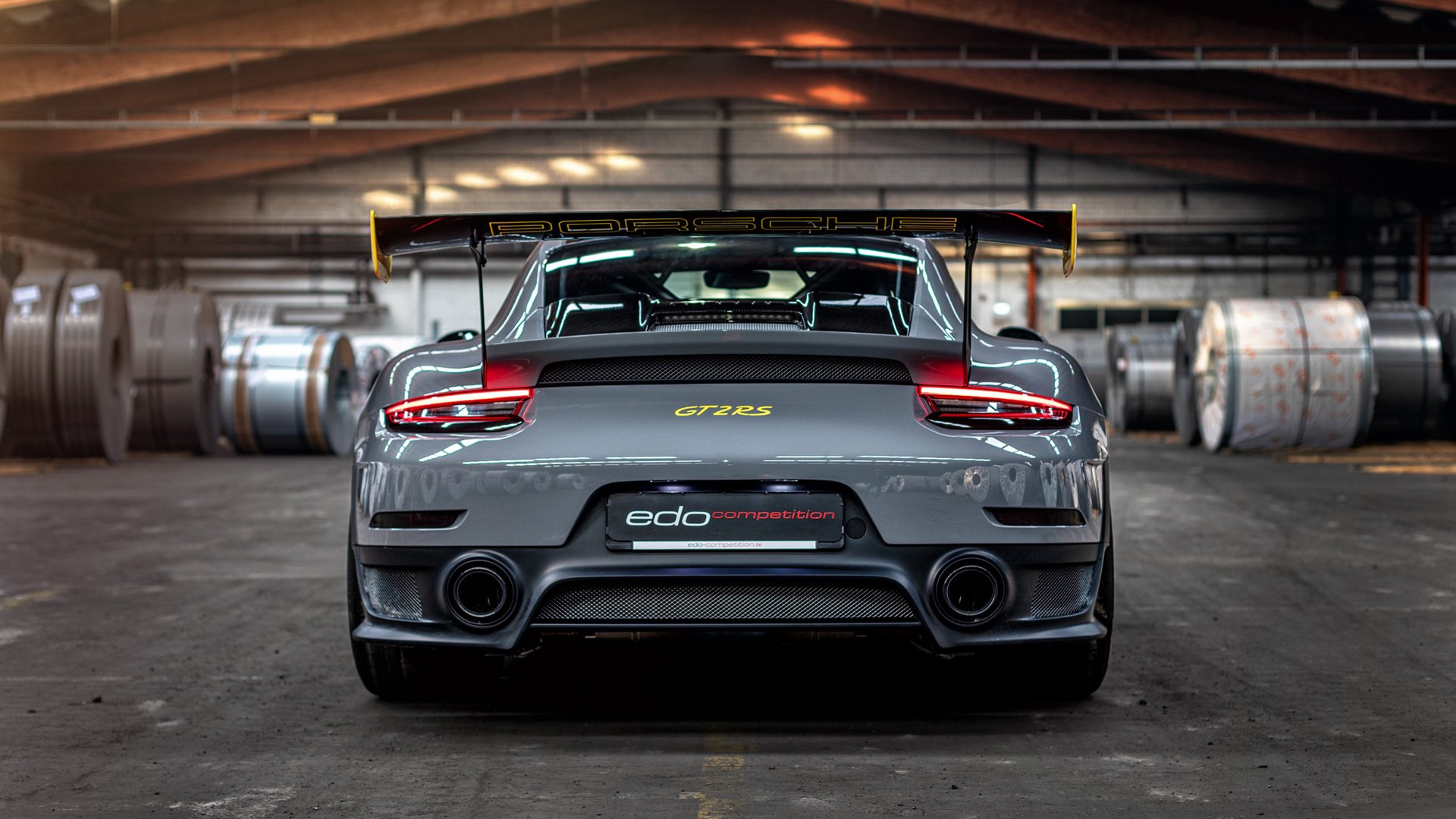 “中国足球国际交流促进合作不断深化”，中国足球国际队